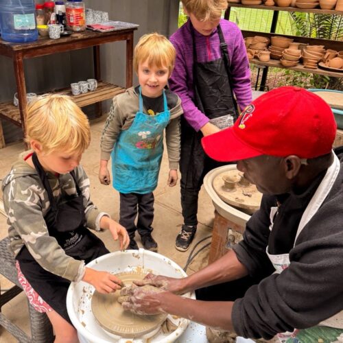 Kids Pottery Class (Saturday)